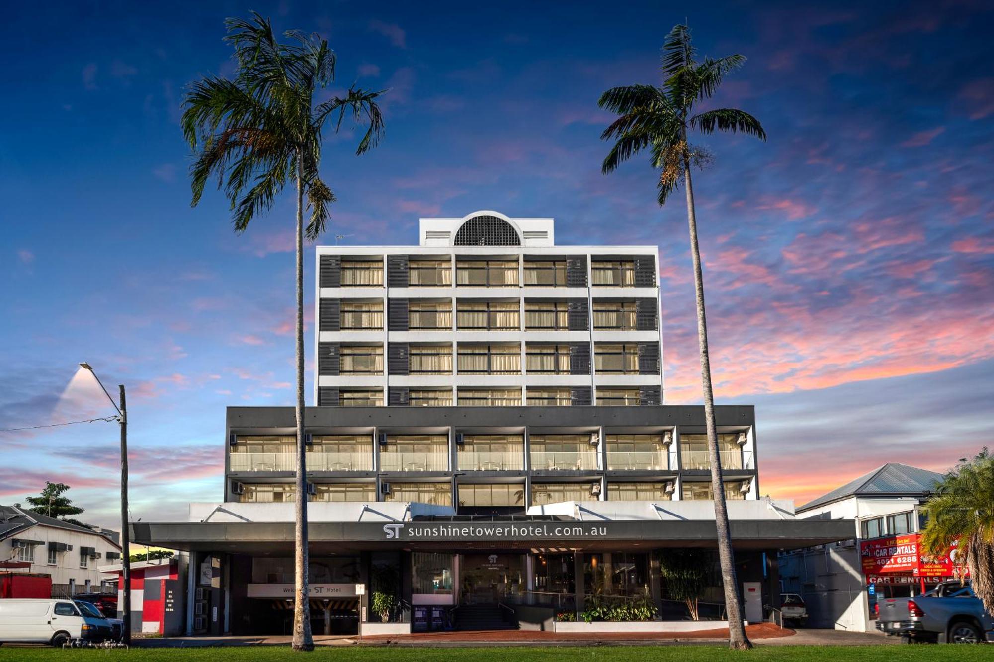 Sunshine Tower Hotel Cairns Extérieur photo